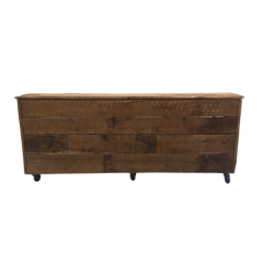 Bar en bois de grange