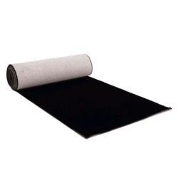 Tapis noir 25'de long x 48'' de large