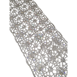 Chemin de table broderie et paillette argent 8'