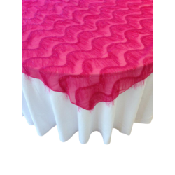 Sur-nappe burlesque rose avec frou frou